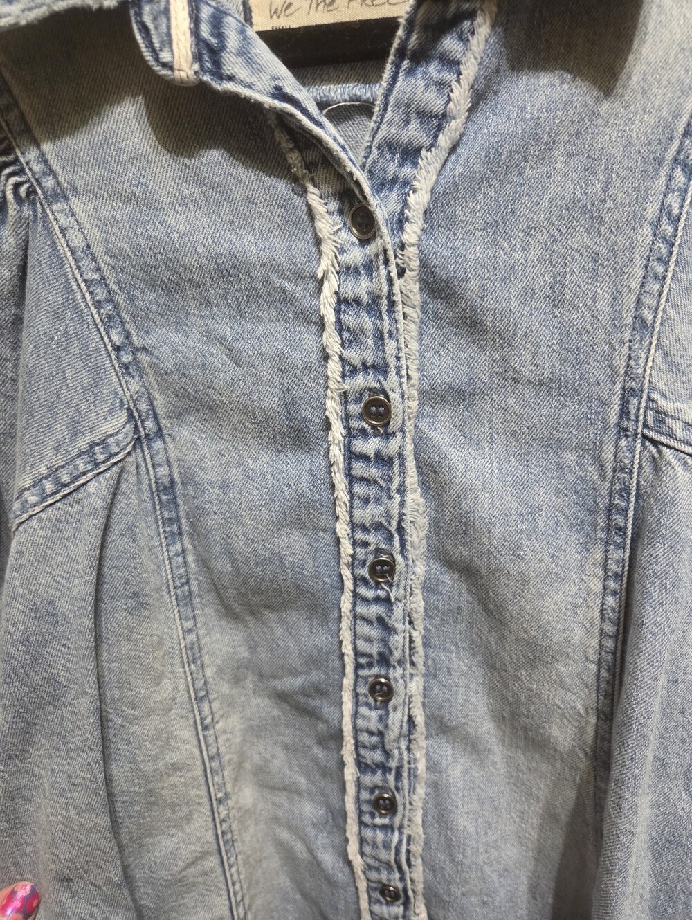 We The Free Suhrie Denim Top Size Small - Picture 4 of 7